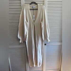 Andrea Iyamah S/M Textured Cream Long Sweater. PTP 20”, Length 56”. Front Hook.